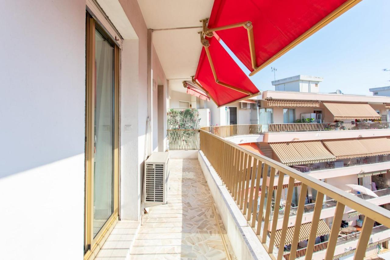 Magnífico apartamento con terraza y vistas al mar cerca de las playas y del Cagnes-sur-Mer Exterior foto